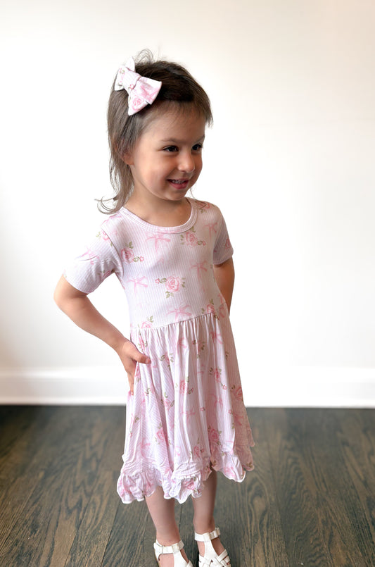 Bloom & Bow Piggies