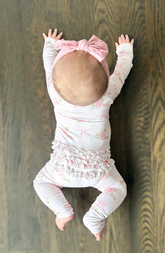 Bloom & Bow Ruffle Zippy